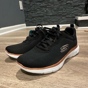 Skechers Women's Flex Appeal 4.0-Brilliant View Sneaker